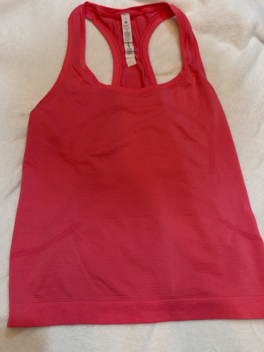 Lululemon Swiftly Tech Racerback Tank Size 8 Pink Red